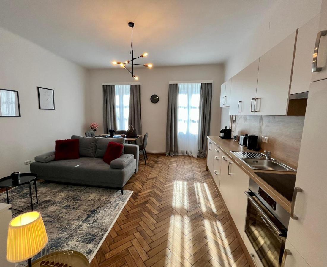 Krongasse Apartmán *
